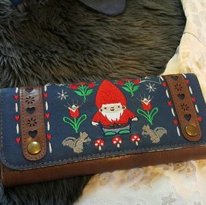 Flylounge Garden Gnome wallet/clutch